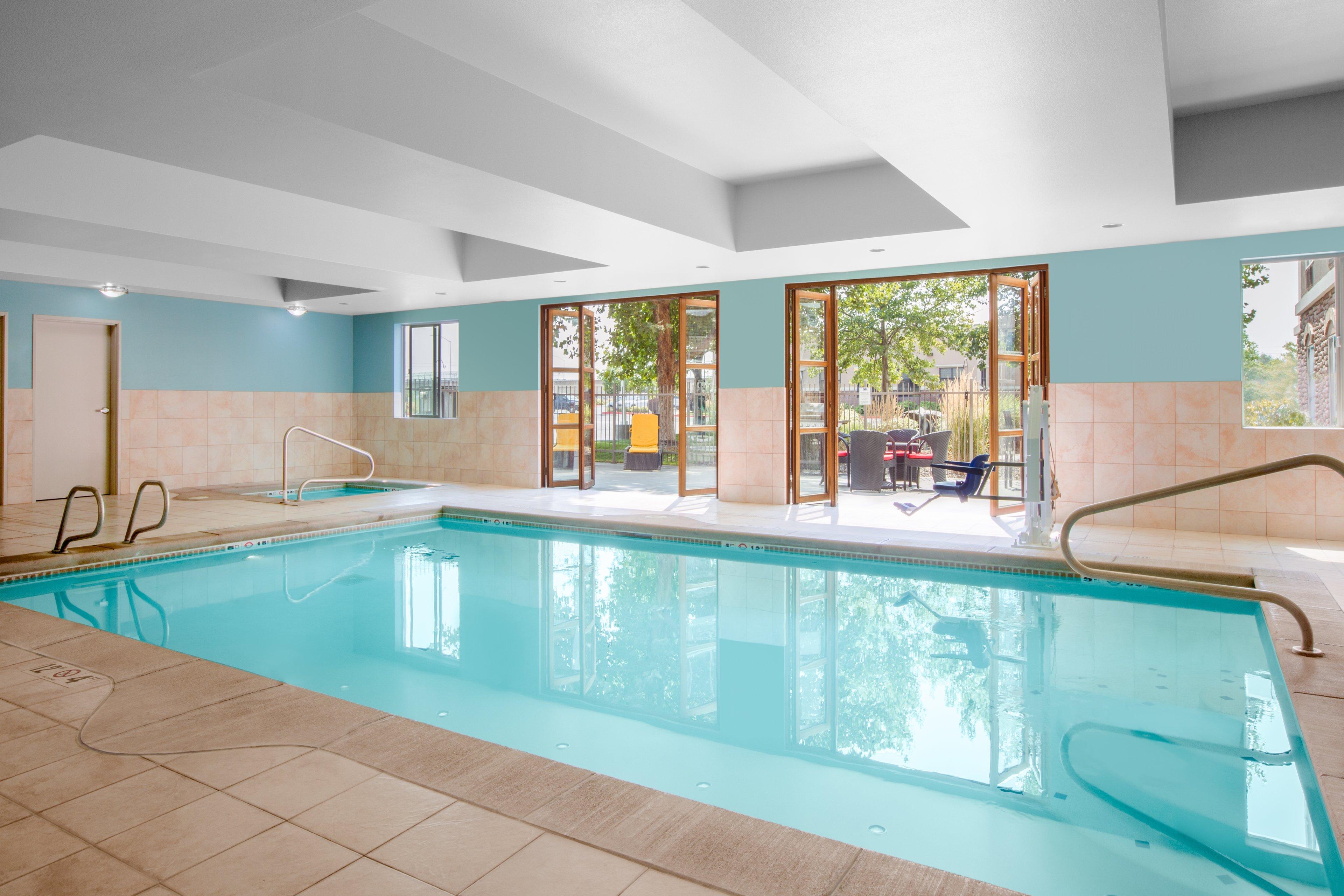 Holiday Inn Express Hotel & Suites Ontario By Ihg Zewnętrze zdjęcie