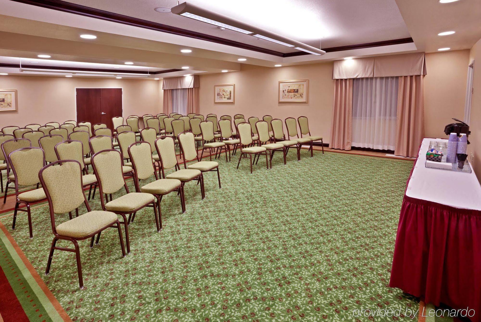Holiday Inn Express Hotel & Suites Ontario By Ihg Zewnętrze zdjęcie